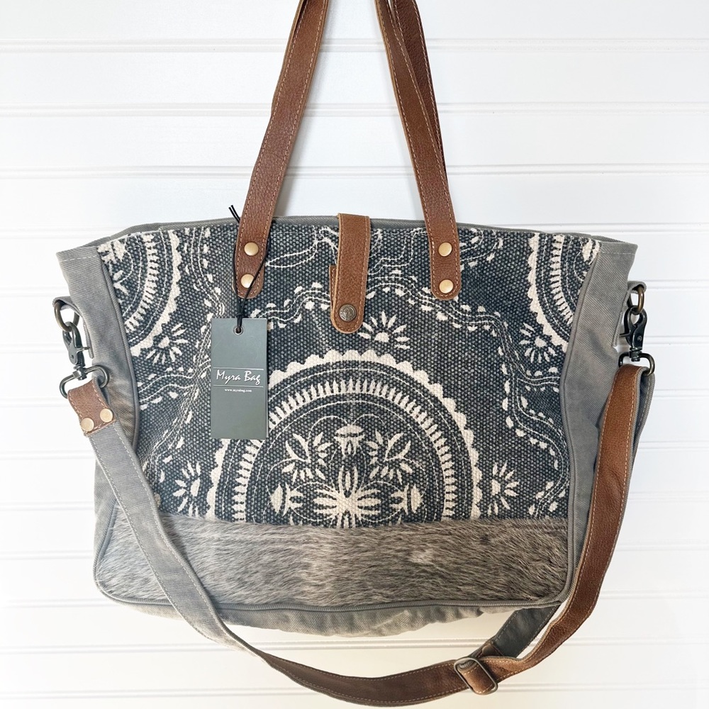 Myra Bag Canvas, Rug, and Hair Weekender